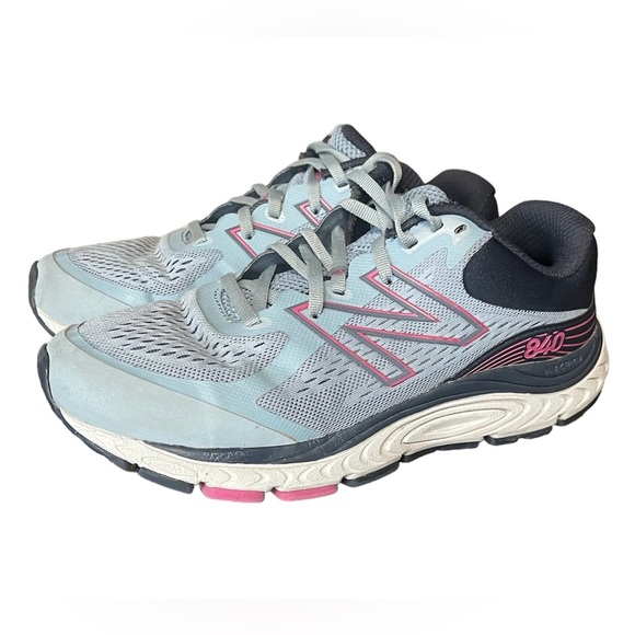 New Balance 840 v5 Cyclone Gray Magenta Women's Running Shoes - Picture 4 of 5